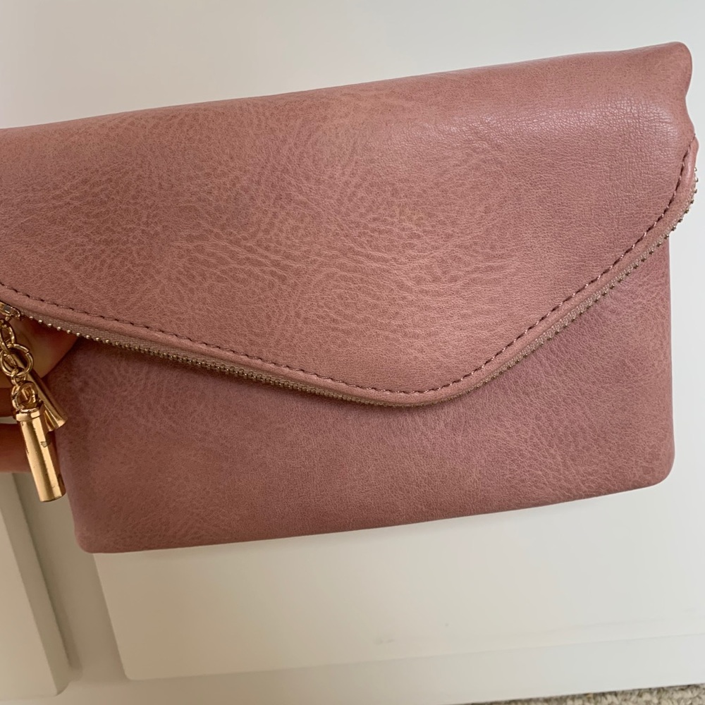 NWOT pink clutch